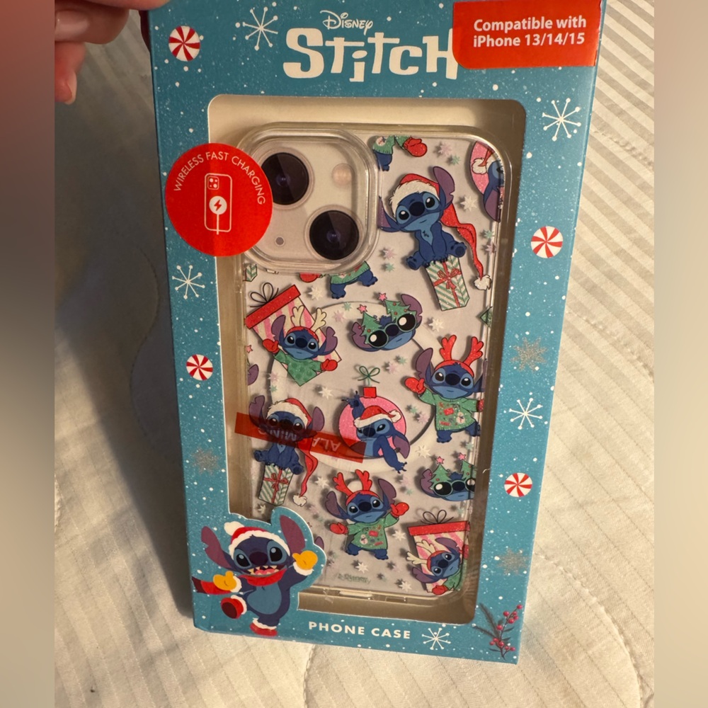 Disney STITCH Holiday Case-FESTIVE & FUN for iPHONES 13/14/15❤️💙zoom in 4details